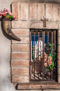 Tiny street chapel - Bobbio, Province of Piacenza - Emilia-Romagna, Italy - rossiwrites.com