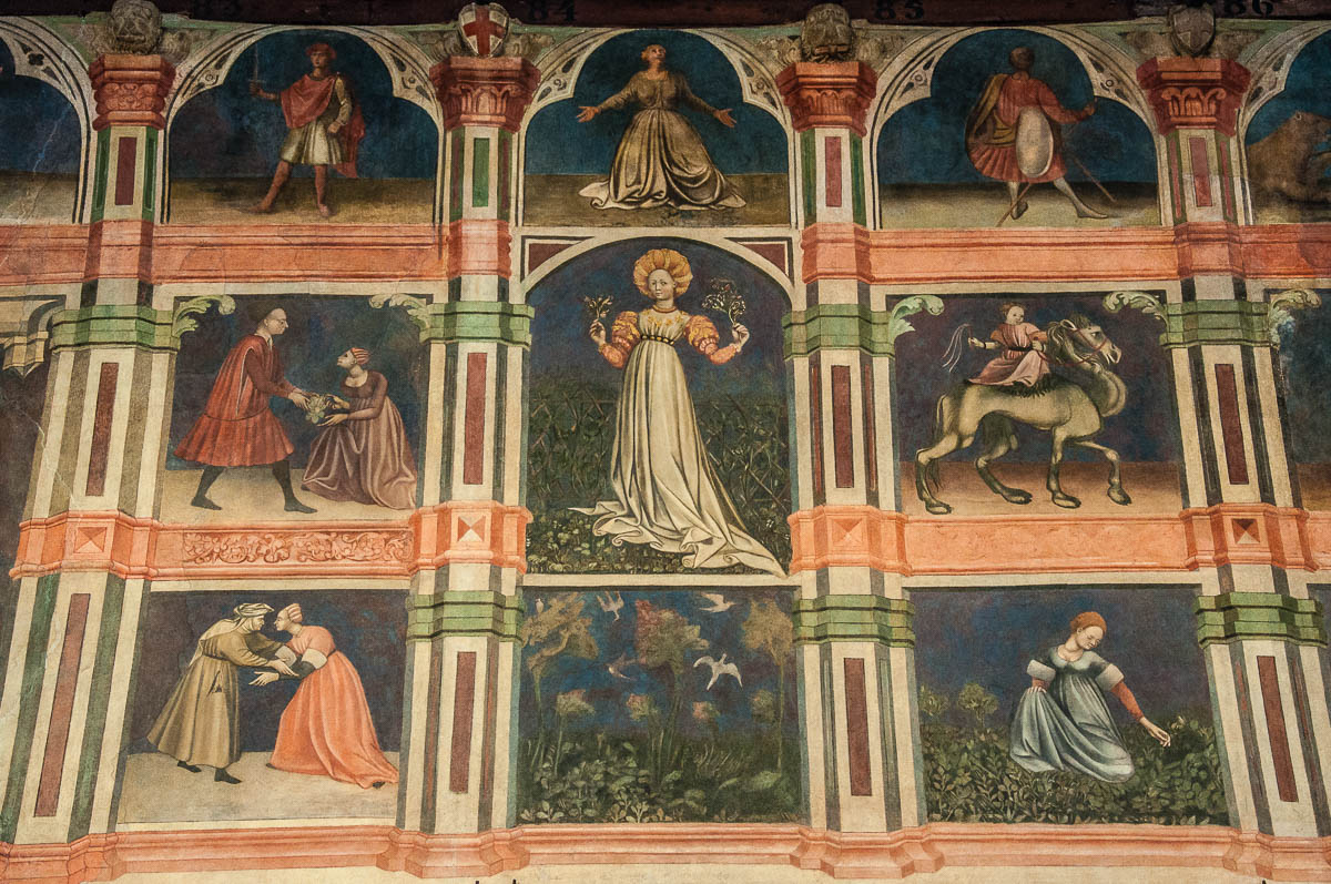 Close-up of the frescoes of the Great Hall of Palazzo della Ragione - Padua, Veneto, Italy - rossiwrites.com