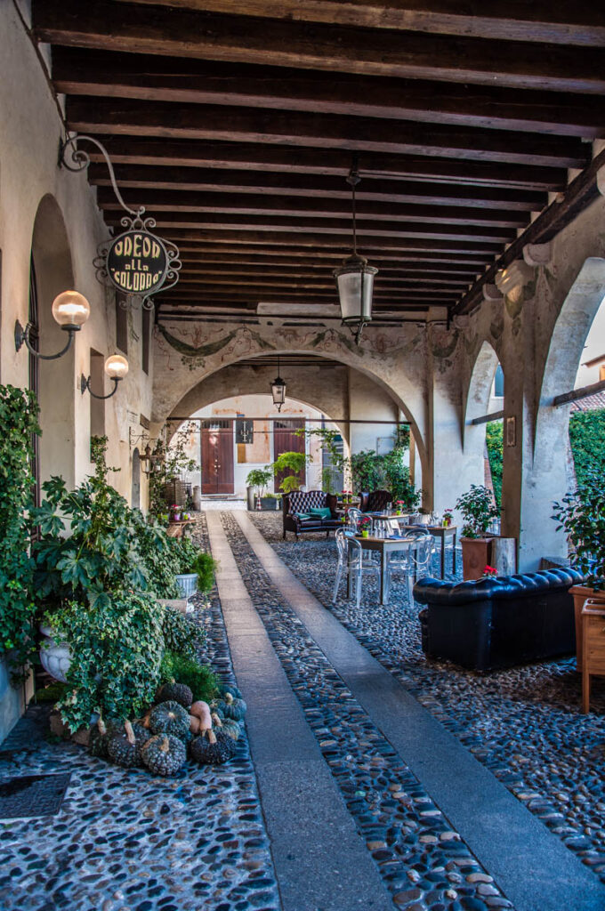 A beautiful portico - Treviso, Italy - rossiwrites.com