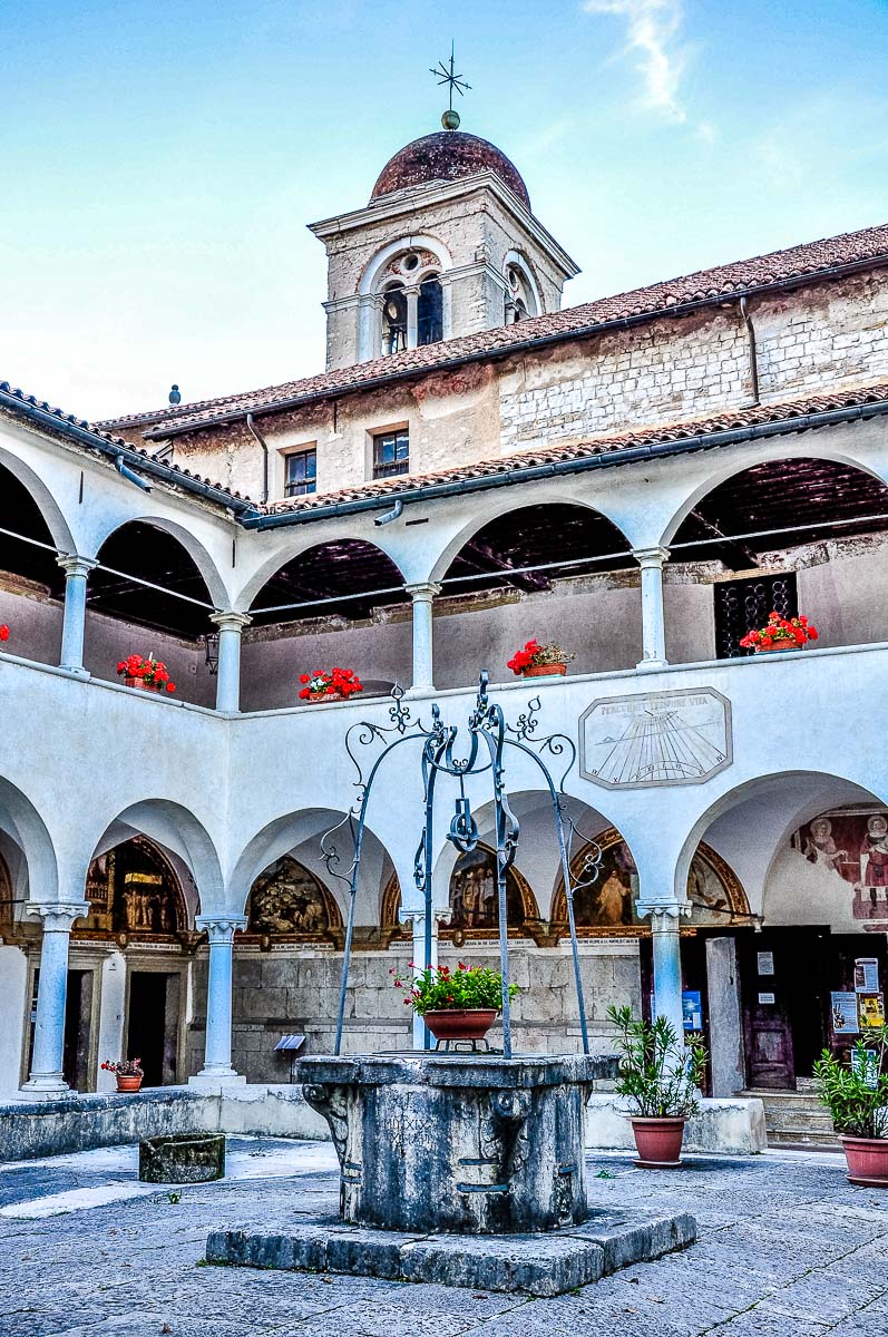 The cloister of the Monastery of St. Vittore and St. Corona - Feltre, Italy - rossiwrites.com