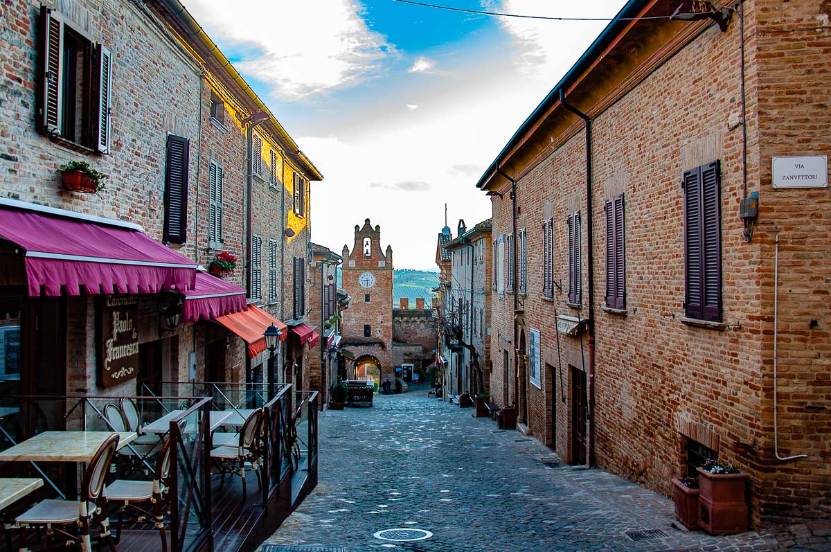 The main street of the fortified vllage - Gradara, Italy - rossiwrites.com