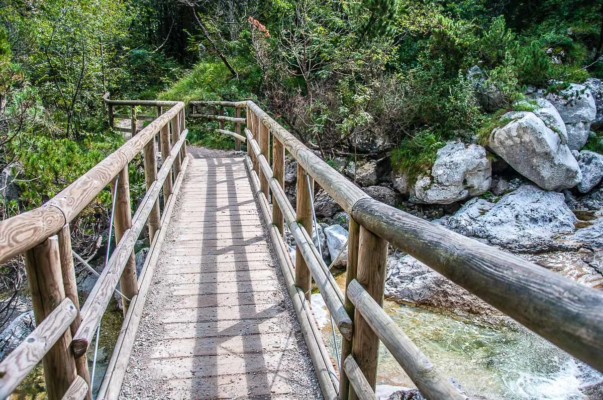 The wooden bridge over the pools - Cadini del Brenton - Dolomites, Italy - rossiwrites.com