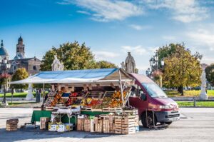 Fruit and veg stall on Prato della Valle - Padua, Italy - rossiwrites.com
