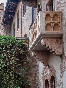 The balcony of Juliet's House - Verona, Italy - rossiwrites.com