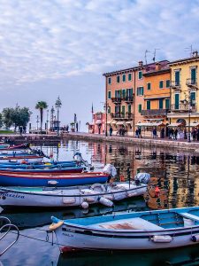 20 Best Towns to Visit on Lake Garda - Web Story - rossiwrites.com