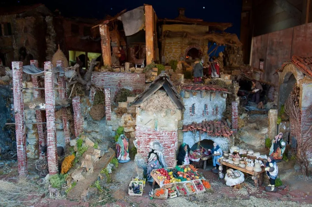 Artisan Nativity scene - Vicenza - Veneto, Italy - rossiwrites.com