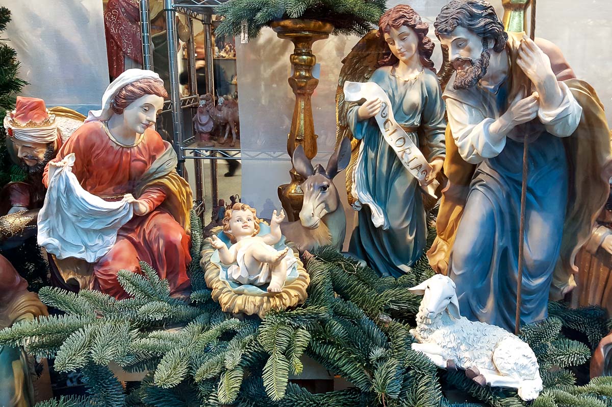 Nativity Scene - Vicenza, Italy - rossiwrites.com