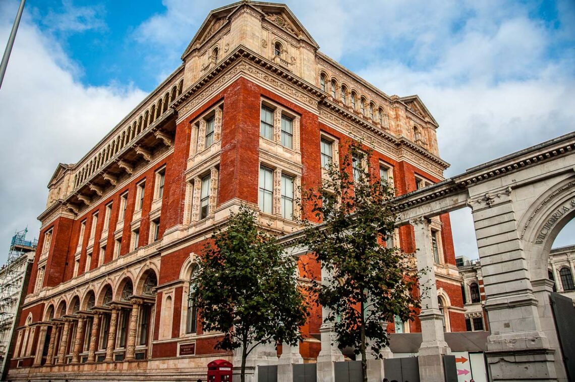 South Kensington Museums in London - How to Visit and What to See