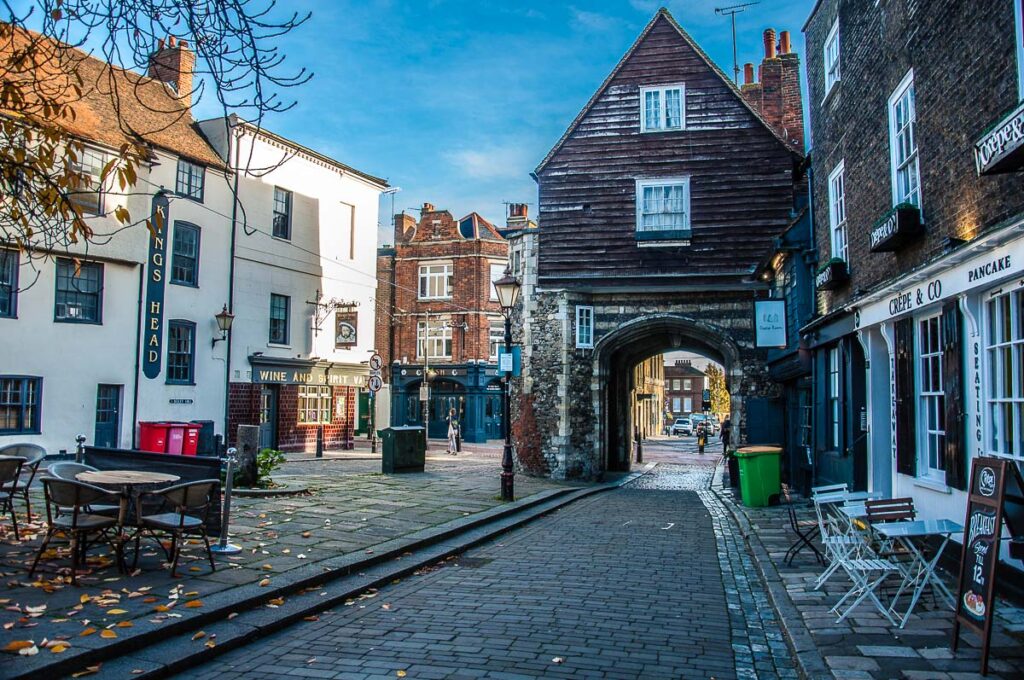 View of Rochester - Kent, England - rossiwrites.com