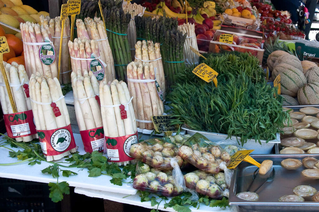 Fresh produce at Padua's daily market - Padua, Italy - rossiwrites.com