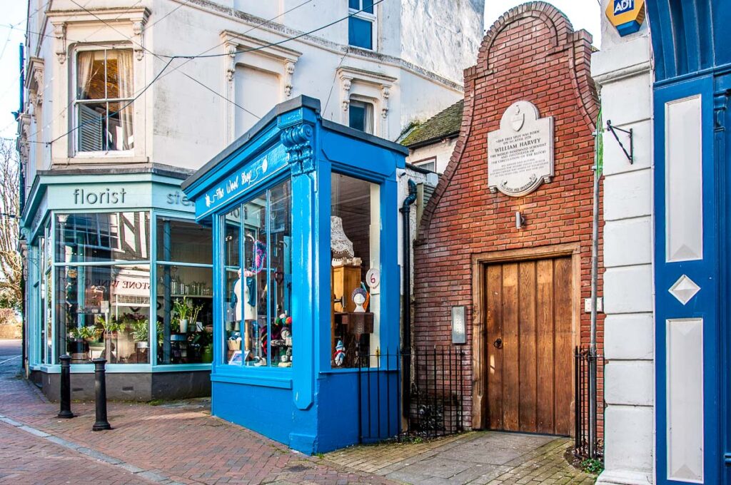 Colourful shops in Folkestone - Kent, ,England - rossiwrites.com