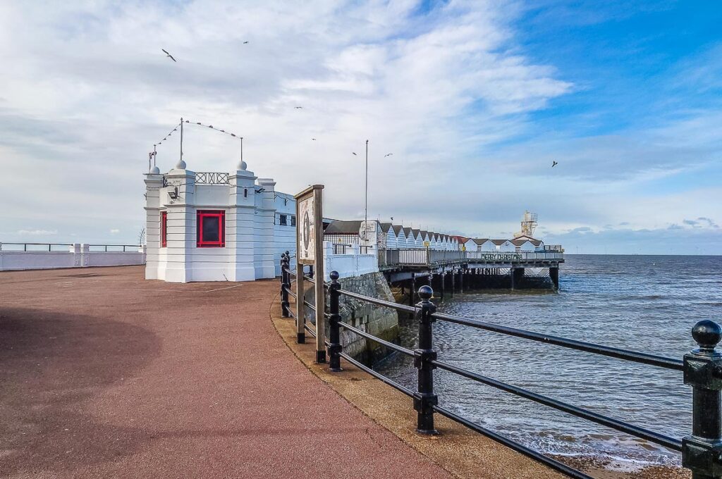 The pier in Herne Bay - Kent, England - rossiwrites.com