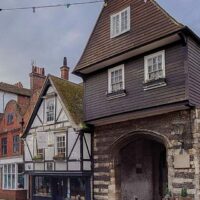 cropped-Rochester-High-Street-Kent-England-rossiwrites.com_.jpg
