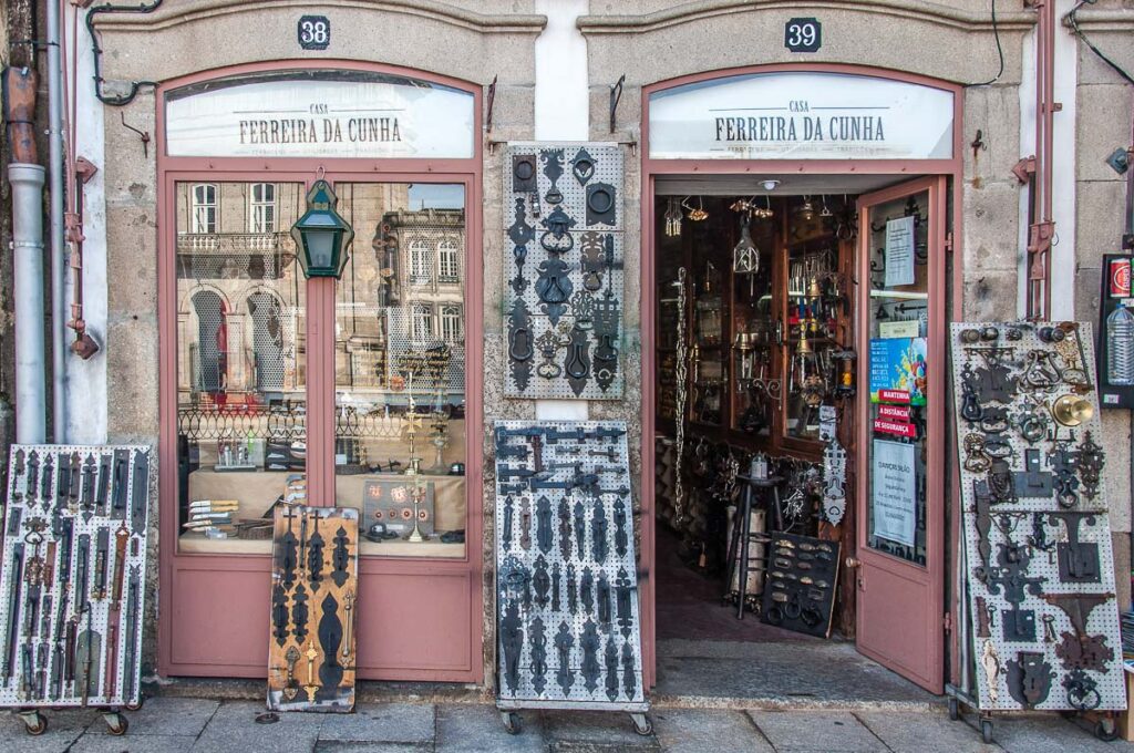 A traditional hardware shop on Largo do Toural - Guimarães, Portugal - rossiwrites.com
