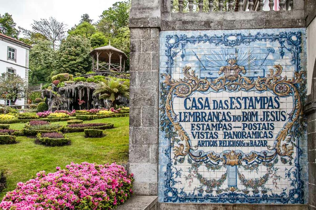 A whimsical grotto and the Casa das Estampas next to the Sanctuary of Bom Jesus do Monte - Braga, Portugal - rossiwrites.com