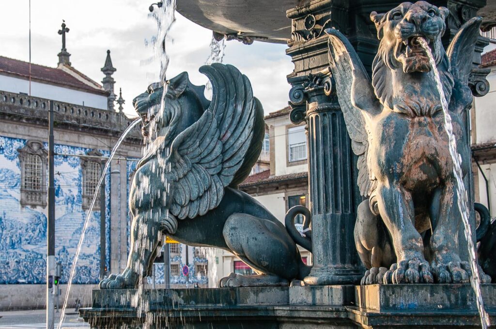 Fountain with the Igreja do Carmo - Porto, Portugal - rossiwrites.com