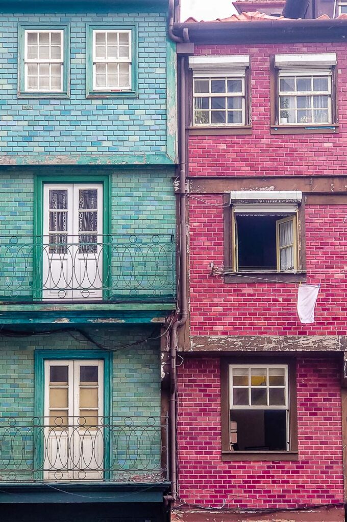 Historic facades - Porto, Portugal - rossiwrites.com