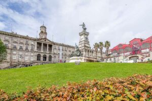 Palacio da Bolsa with the statue of Henry the Navigator - Porto, Portugal - rossiwrites.com