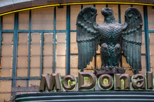 The fascia of the world's most beautiful McDonalds - Porto, Portugal - rossiwrites.com