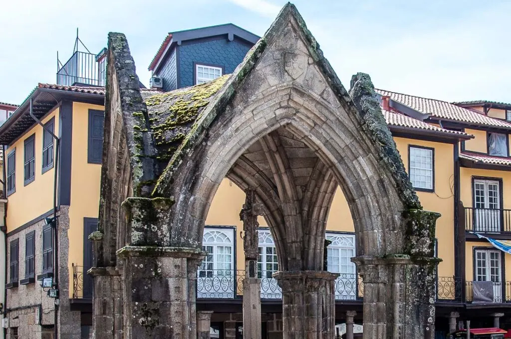 The medieval Padrao do Salado on the historic Largo da Oliveira - Guimarães, Portugal - rossiwrites.com