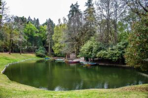 The park and the pond behind the Sanctuary of Bom Jesus do Monte - Braga, Portugal - rossiwrites.com