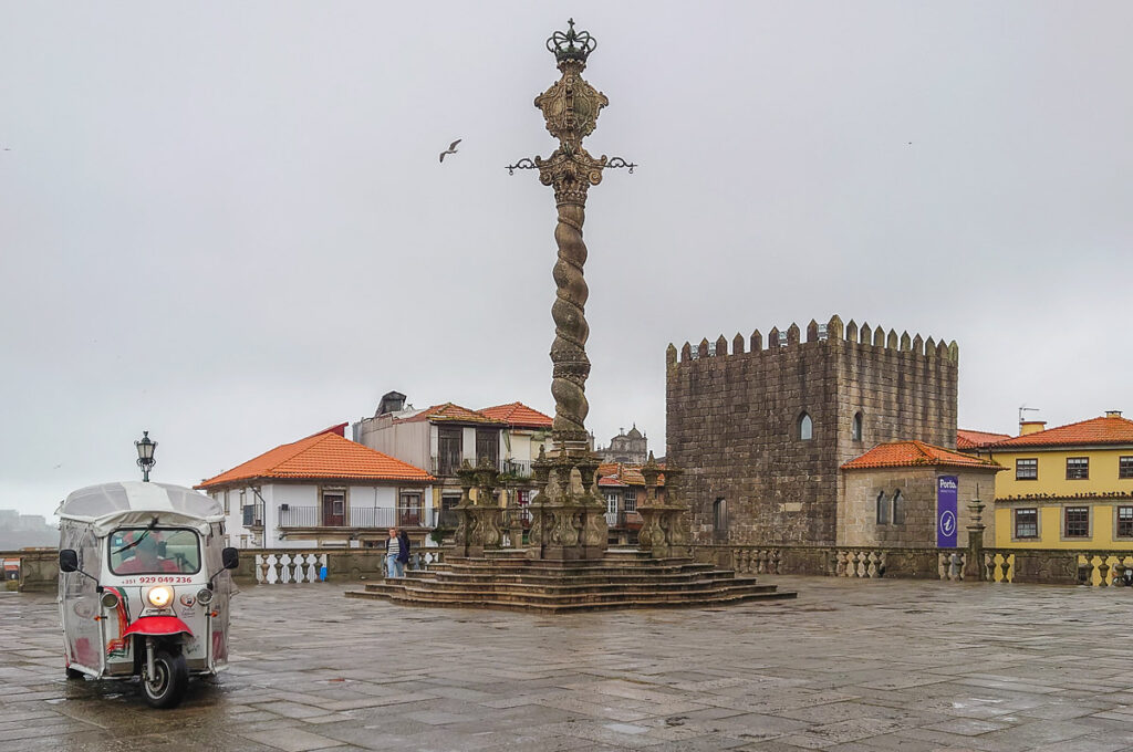 The square in front of the Cathedral - Porto, Portugal - rossiwrites.com