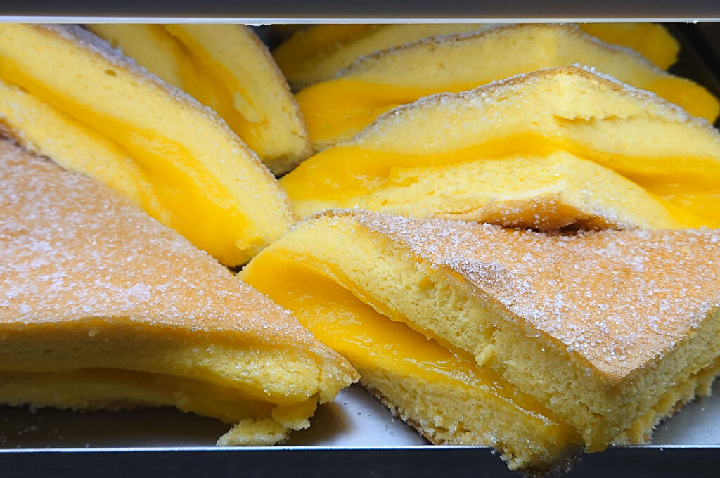 Guardanapos - Portuguese dessert - Porto, Portugal - rossiwrites.com