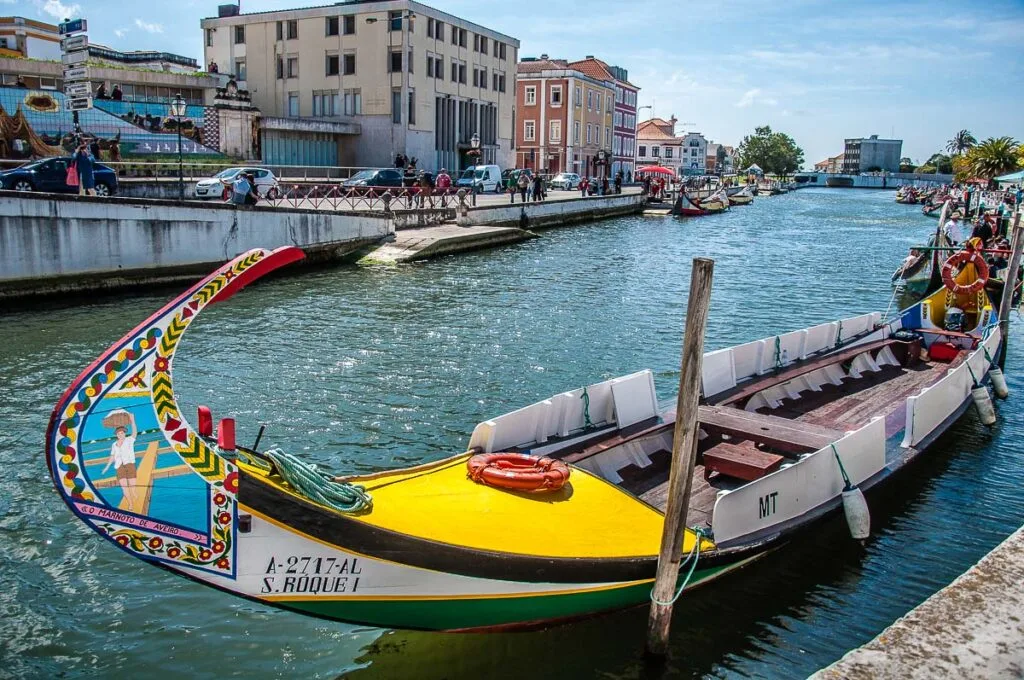 Canal Central with a moliceiro boat - Aveiro, Portugal - rossiwrites.com