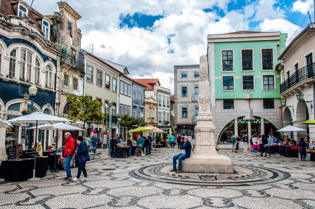 The district of Beira-Mar - Aveiro, Portugal - rossiwrites.com