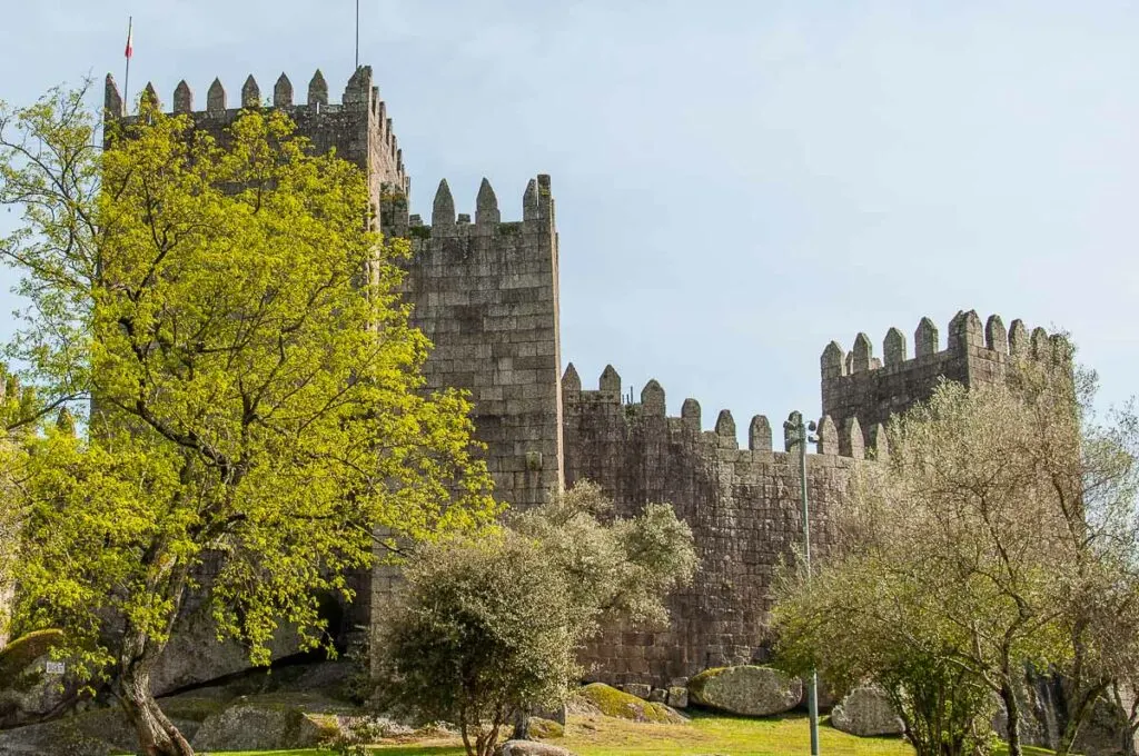 The medieval castle - Guimarães, Portugal - rossiwrites.com