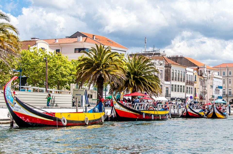 One Day In Aveiro The Perfect Itinerary For The Venice Of Portugal   Canal Central With Traditional Moliceiro Boats Aveiro Portugal Rossiwrites.com  960x638 