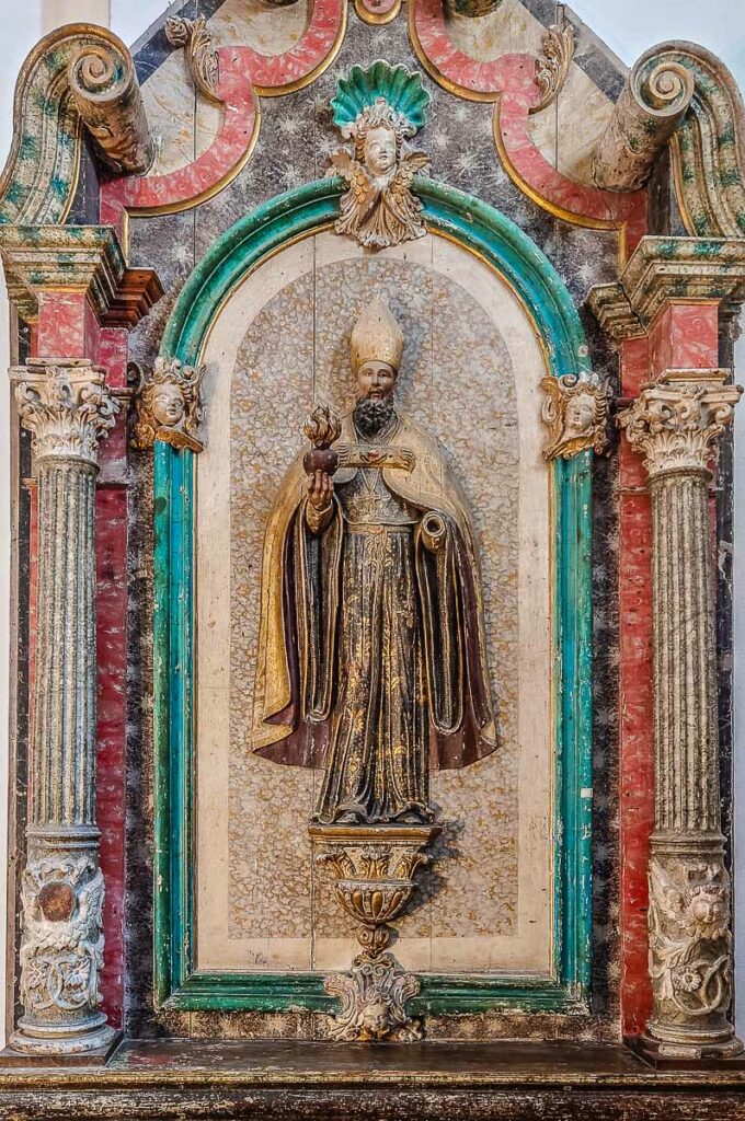 Chapel of St. Augustine in the former Mosteiro de Jesus - Aveiro, Portugal - rossiwrites.com