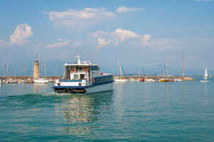 Ferry on its way to Sirmione - Desenzano del Garda, Italy - rossiwrites.com