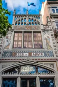 The historic Livraria Lello & Irmao - Porto, Portugal - rossiwrites.com