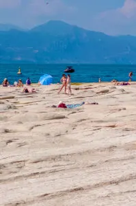 Jamaica Beach - Spiaggia Giamaica - Sirmione, Lake Garda, Italy - rossiwrites.com