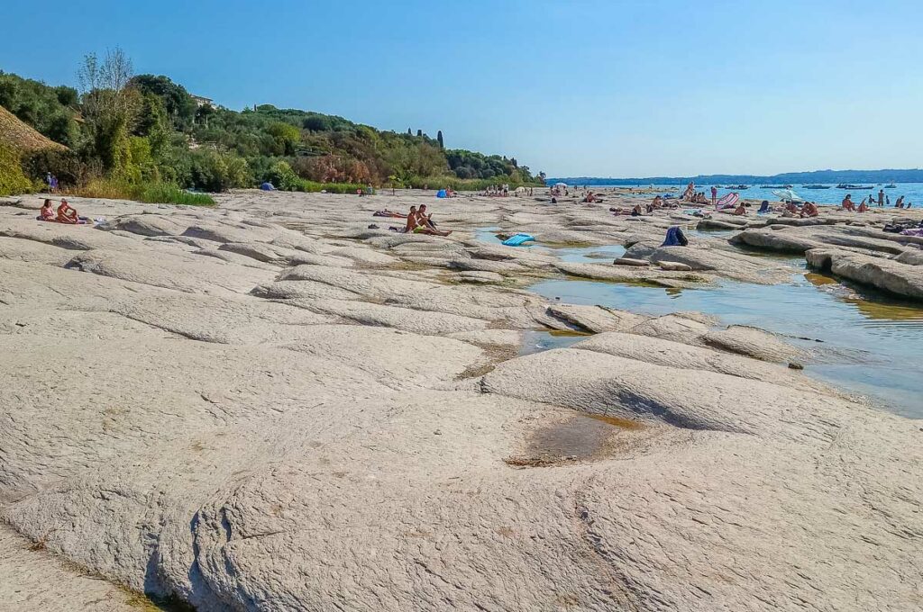 Jamaica Beach - Spiaggia Giamaica - Sirmione, Lake Garda, Italy - rossiwrites.com