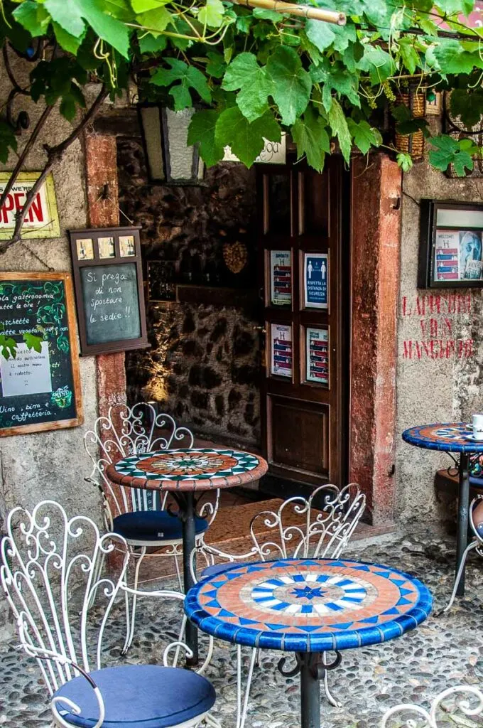 Small local eaterie - Malcesine, Lake Garda, Italy - rossiwrites.com