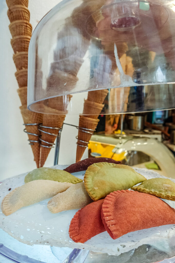 Traditional handmade rafiol cookies - Trogir, Croatia - rossiwrites.com