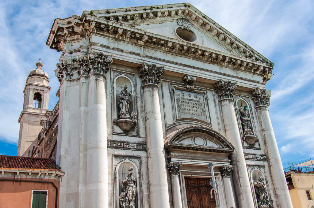 Church of Santa Maria del Rosario - Gesuati - in the sestiere of Dorsoduro - Venice, Italy - rossiwrites.com