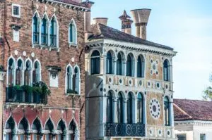 The facade of Ca' Dario on the Grand Canal - Venice, Italy - rossiwrites.com
