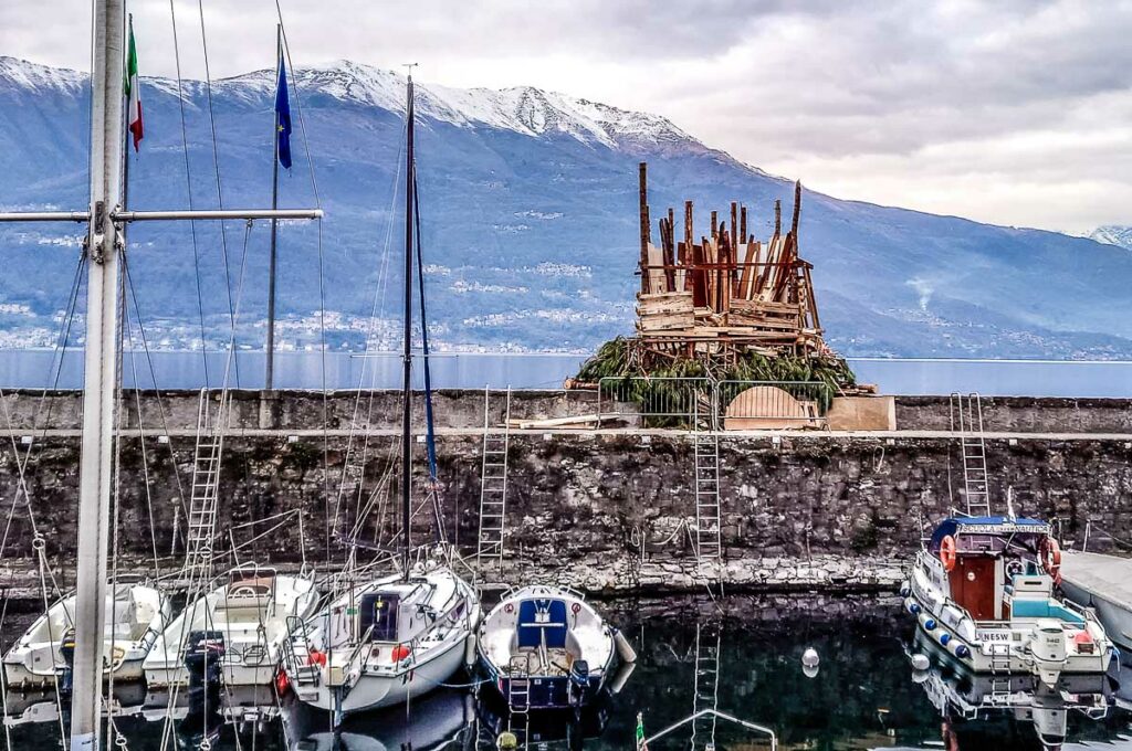 Bonfire for the Pesa Vegia festival in the town of Bellano - Lake Como, Italy - rossiwrites.com