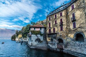 Houses next to Ponte Civeta and Orrido di Nesso - Lake Como, Italy - rossiwrites.com