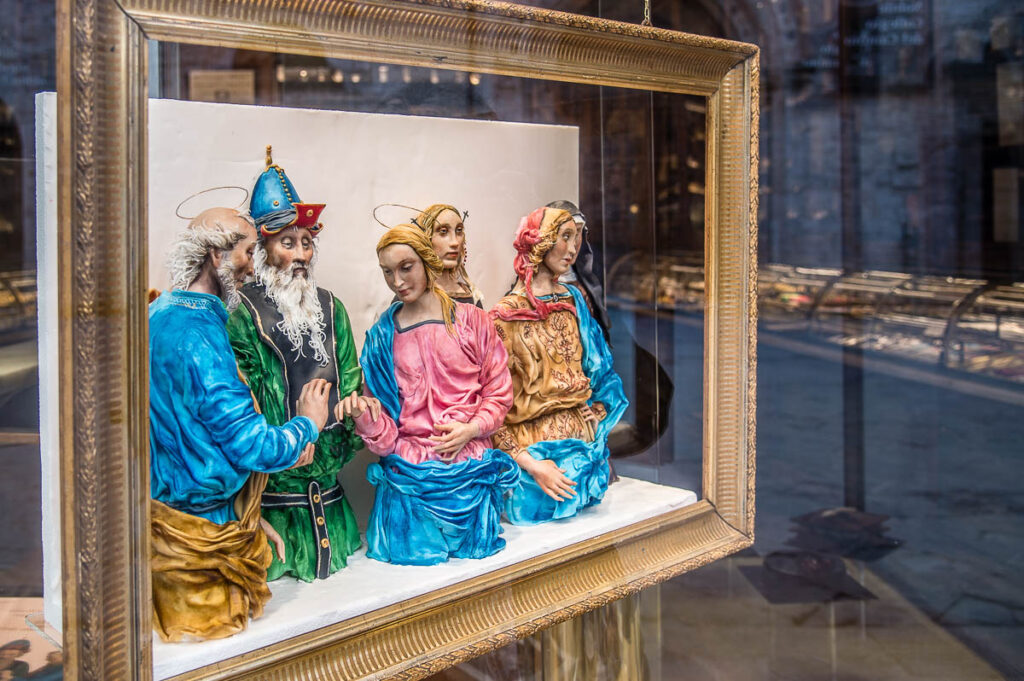 Chocolate sculpture recreating Perugino's painting 'The Marriage of the Virgin' - Perugia, Italy - rossiwrites.com