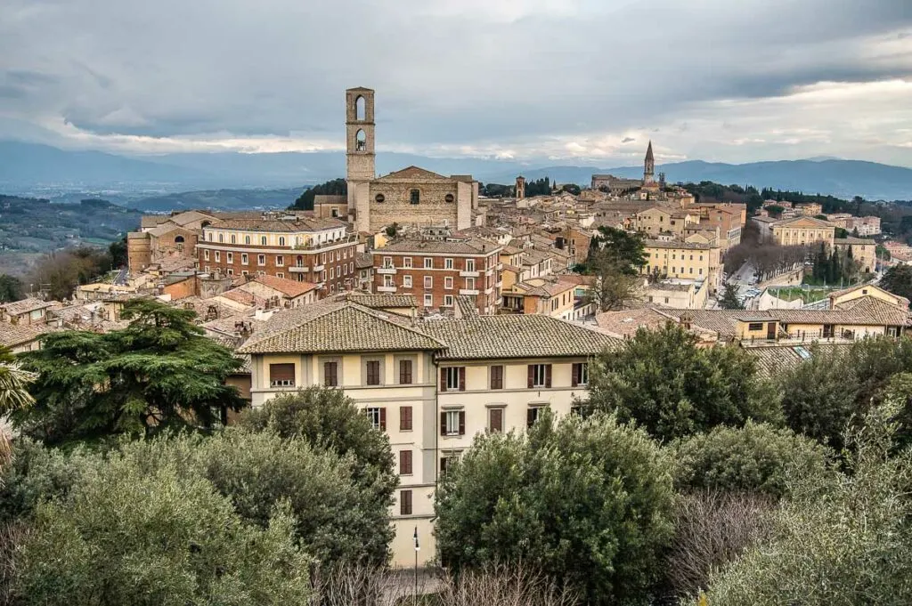 Panoramic view of the city from the historic centre - Perugia, Italy - rossiwrites.com