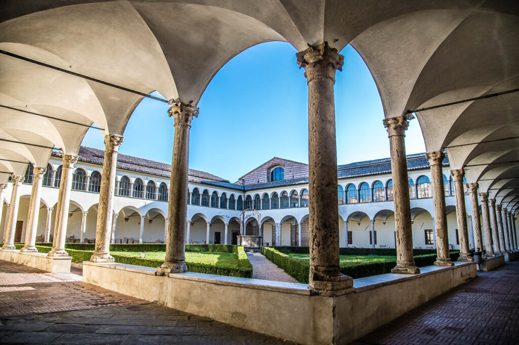 The cloister of the Archaeological Museum - Perugia, Italy - rossiwrites.com