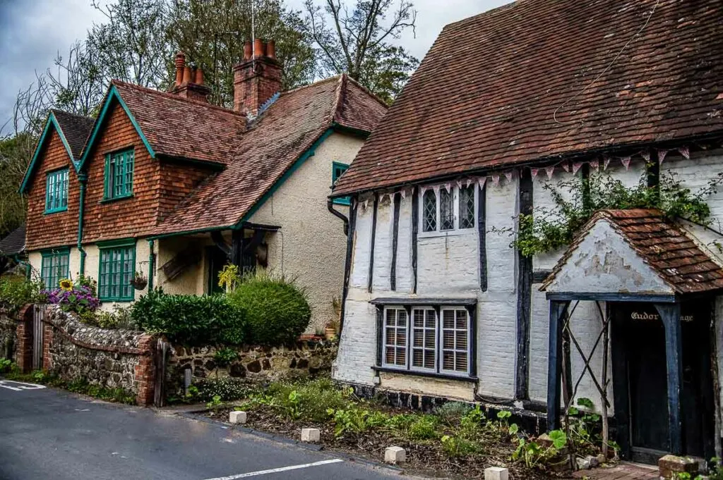 Beautiful old cottages in the village of Shere - Surrey, England - rossiwrites.com