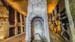Catacombs of San Gennaro - Rione Sanita - Naples, Italy - rossiwrites.com