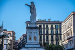 The statue of Dante on Piazza Dante - Naples, Italy - rossiwrites.com