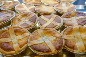 Traditional Neapolitan tart pastiera neapolitana - Naples, Italy - rossiwrites.com
