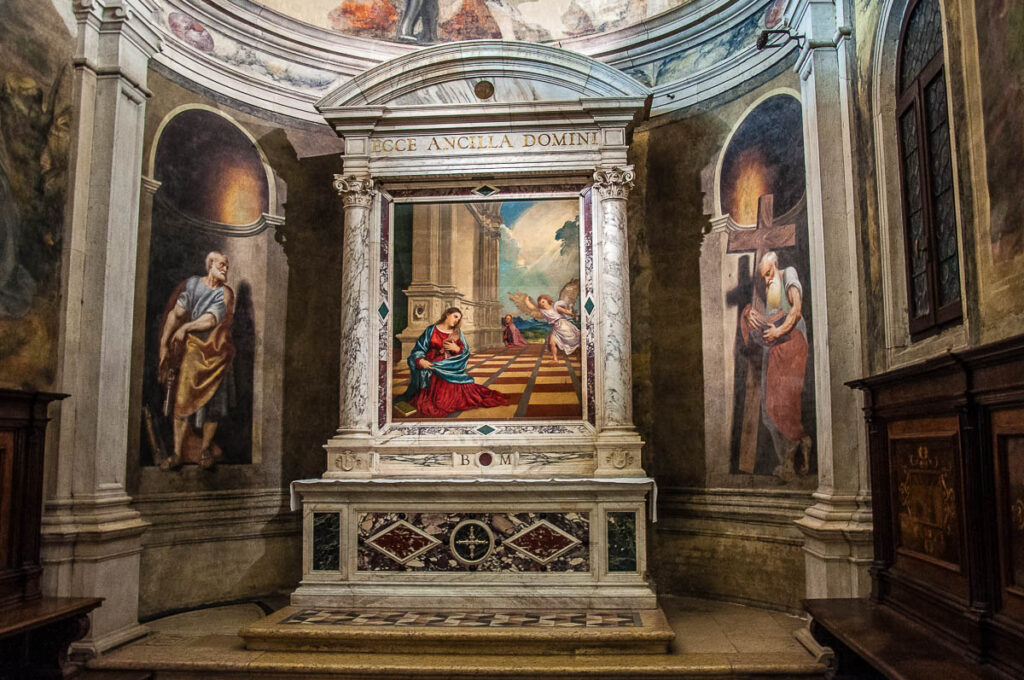 The Malchiostro Chapel in the Duomo - Treviso, Italy - rossiwrites.com